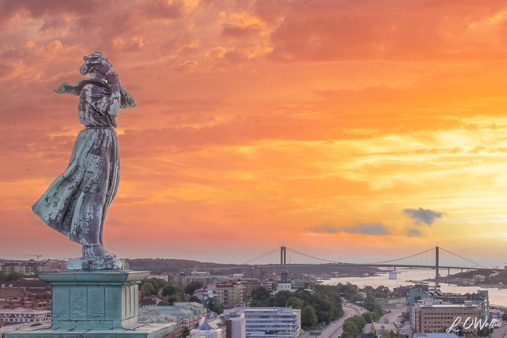 Sjömanshustrun - Staty vid Sjöfartsmuseet
